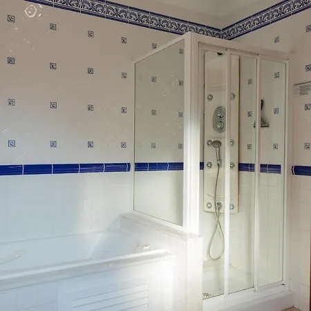 Βίλα La Paz *